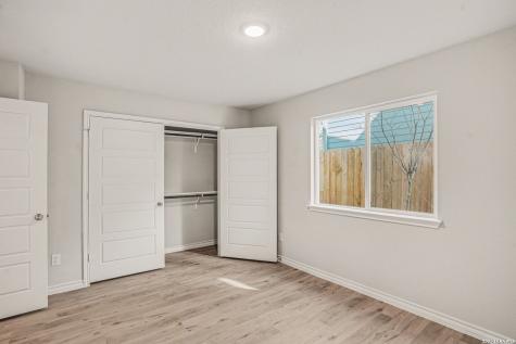 310 W Evergreen Street #121 San Antonio TX 78212
