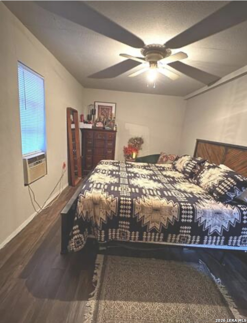 3523 S Laredo San Antonio TX 78207