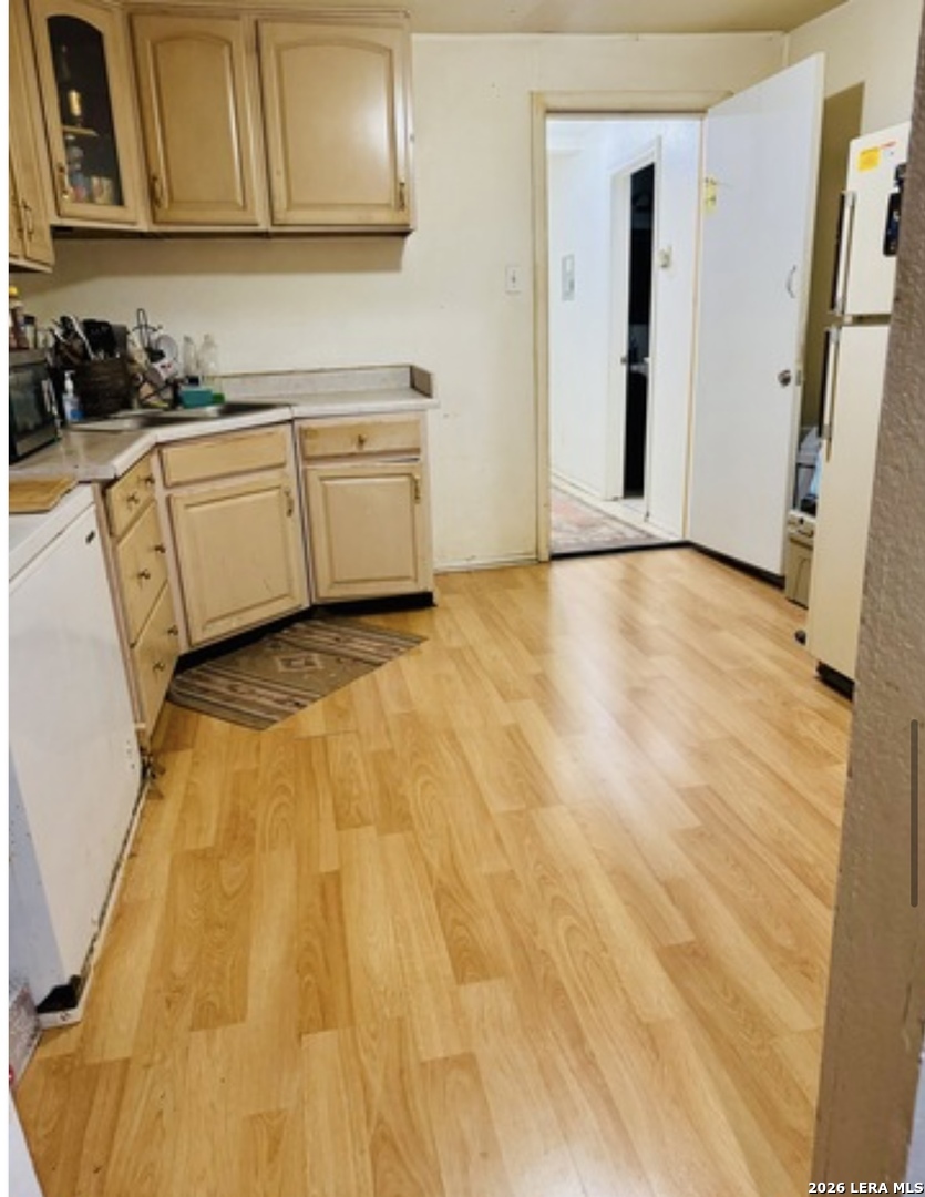 3523 S Laredo San Antonio TX 78207