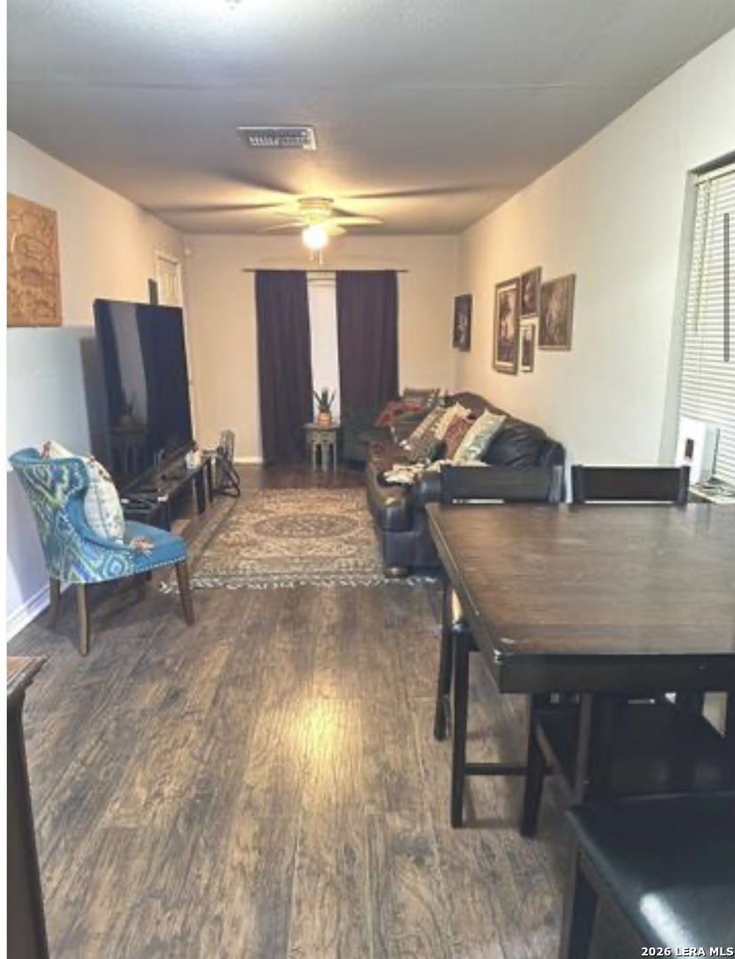 3523 S Laredo San Antonio TX 78207