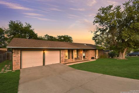 7406 Castle Wood San Antonio TX 78218