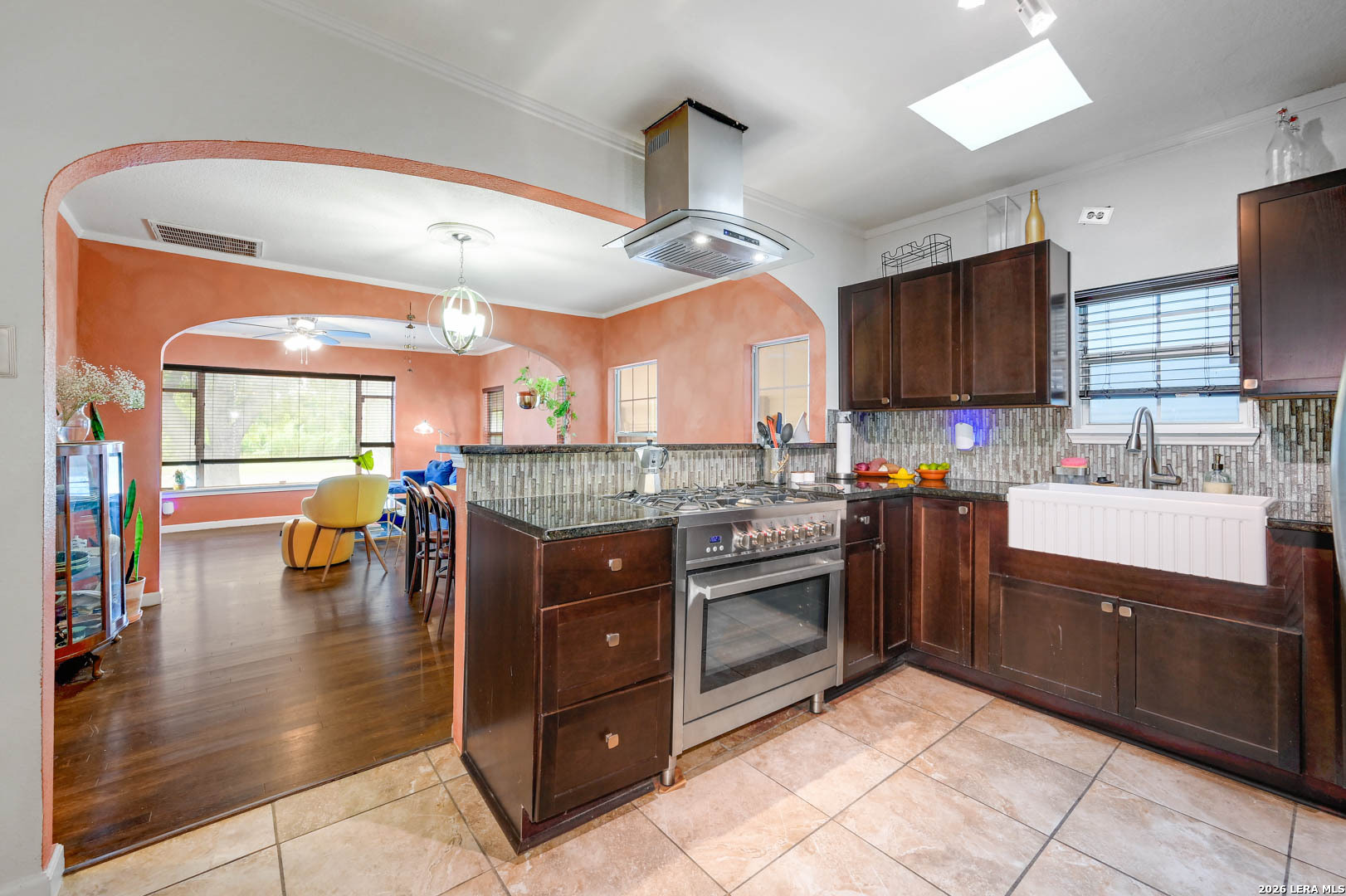 2231 W Woodlawn Avenue San Antonio TX 78201