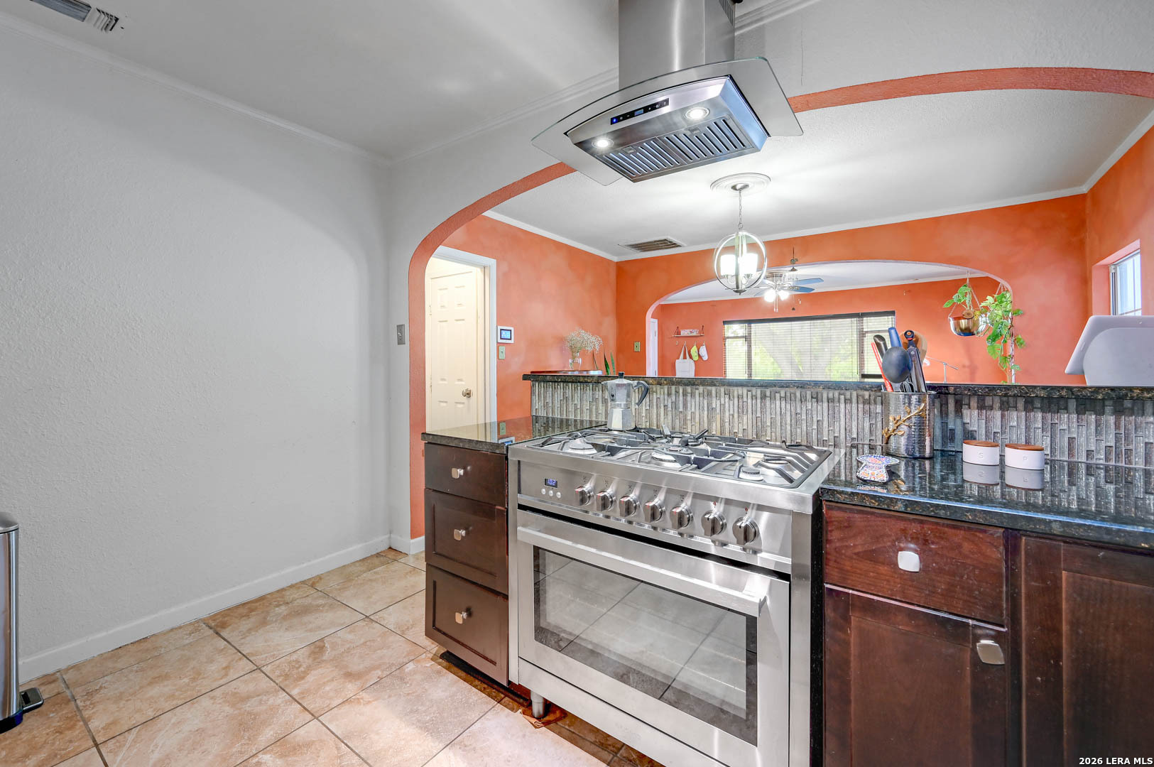 2231 W Woodlawn Avenue San Antonio TX 78201