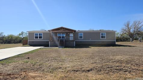 16119 Vaquero Drive Atascosa TX 78002