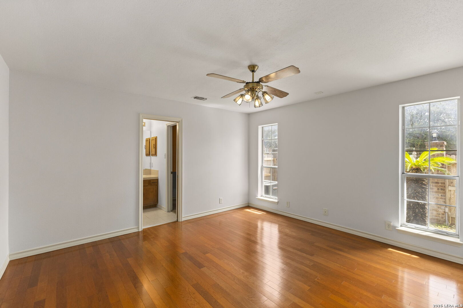 16715 Henderson Pass San Antonio TX 78232