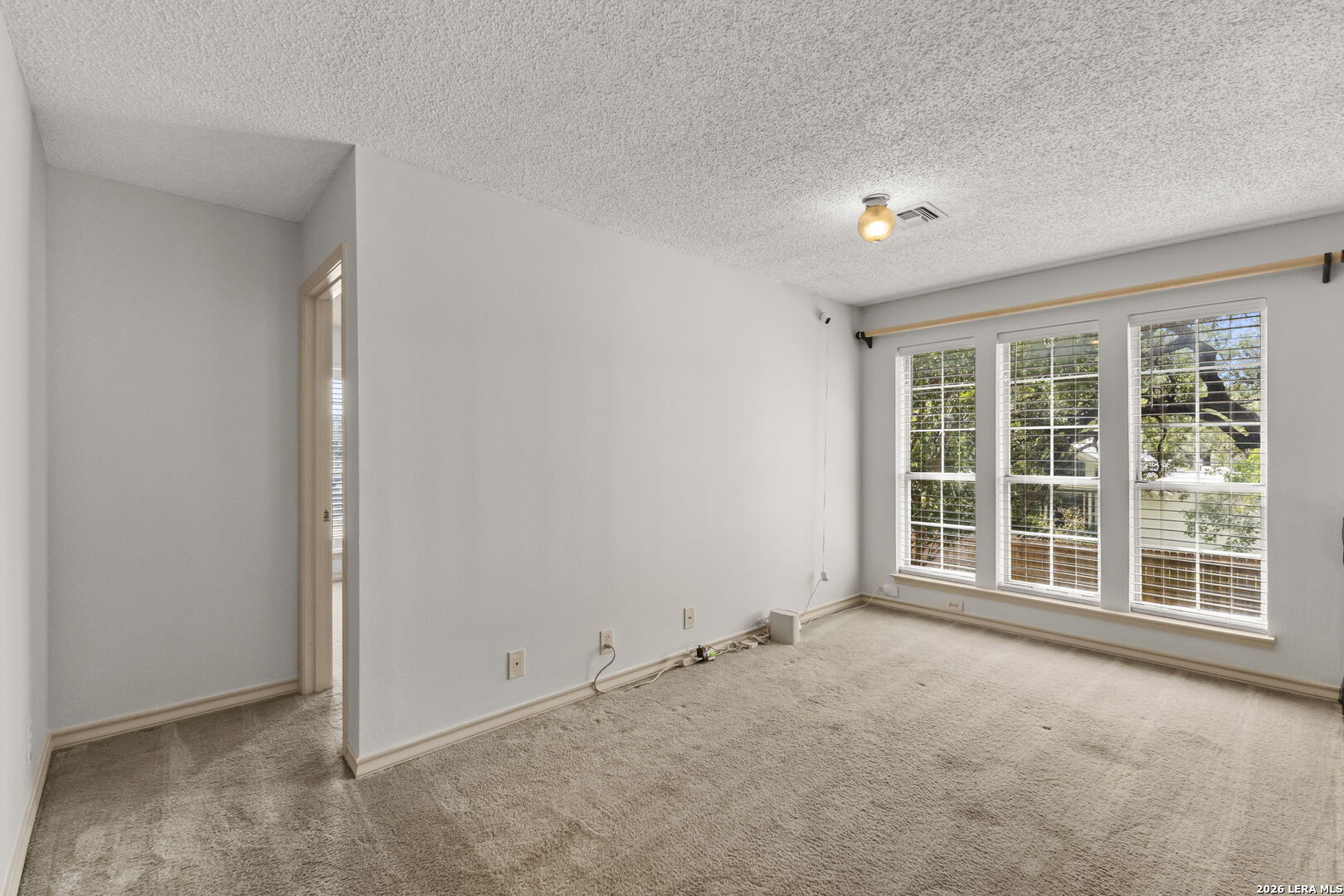 16715 Henderson Pass San Antonio TX 78232