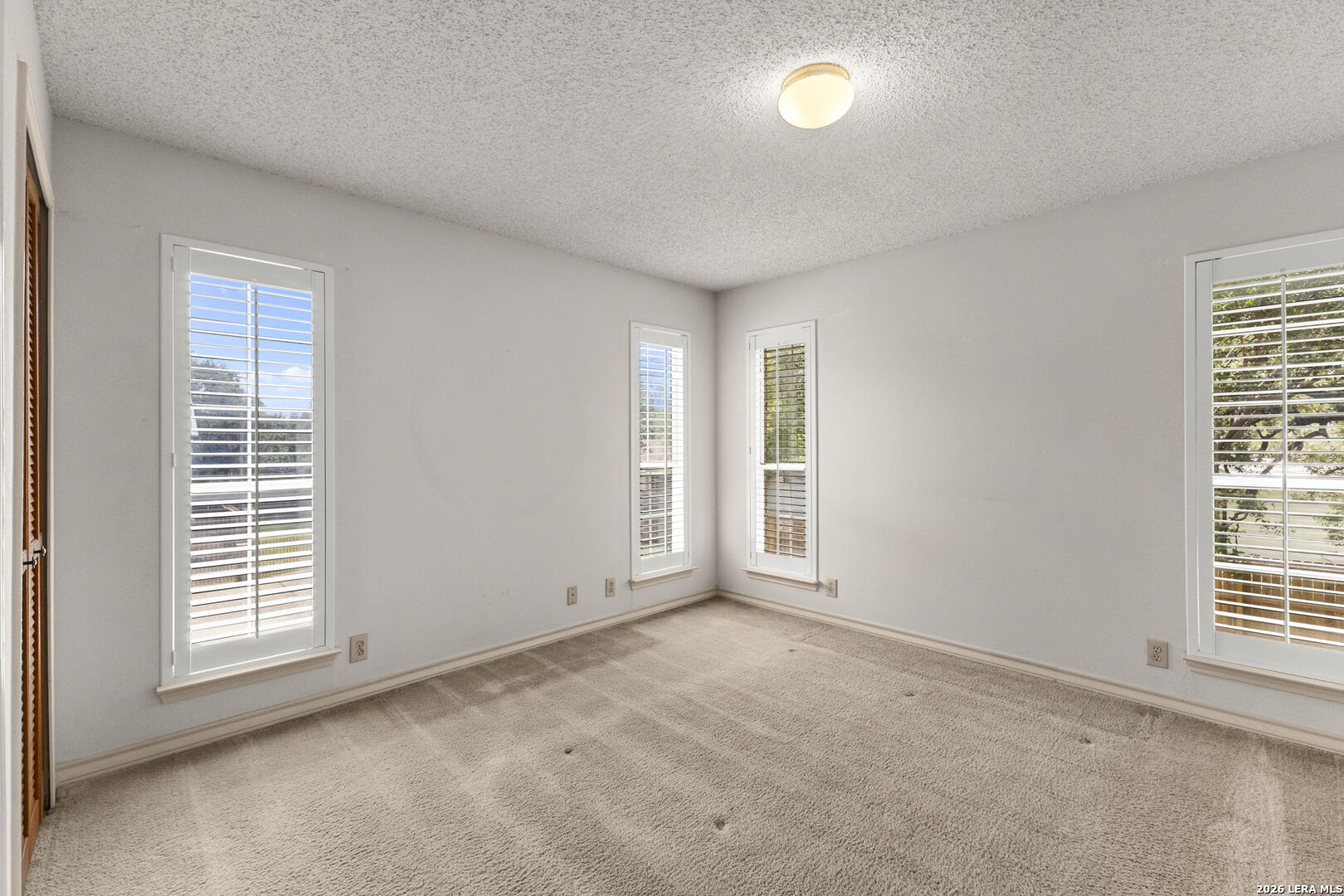 16715 Henderson Pass San Antonio TX 78232