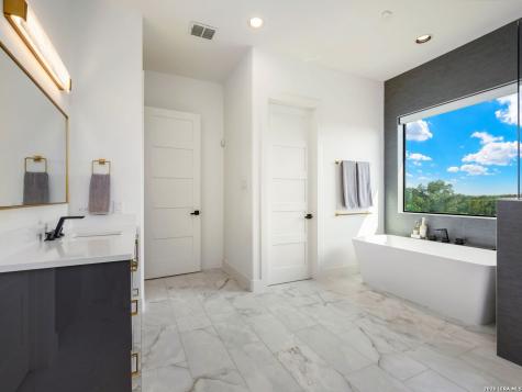 3316 Rustlers Trail San Antonio TX 78245