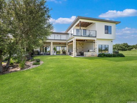 3316 Rustlers Trail San Antonio TX 78245