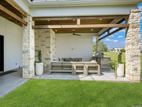 3316 Rustlers Trail San Antonio TX 78245