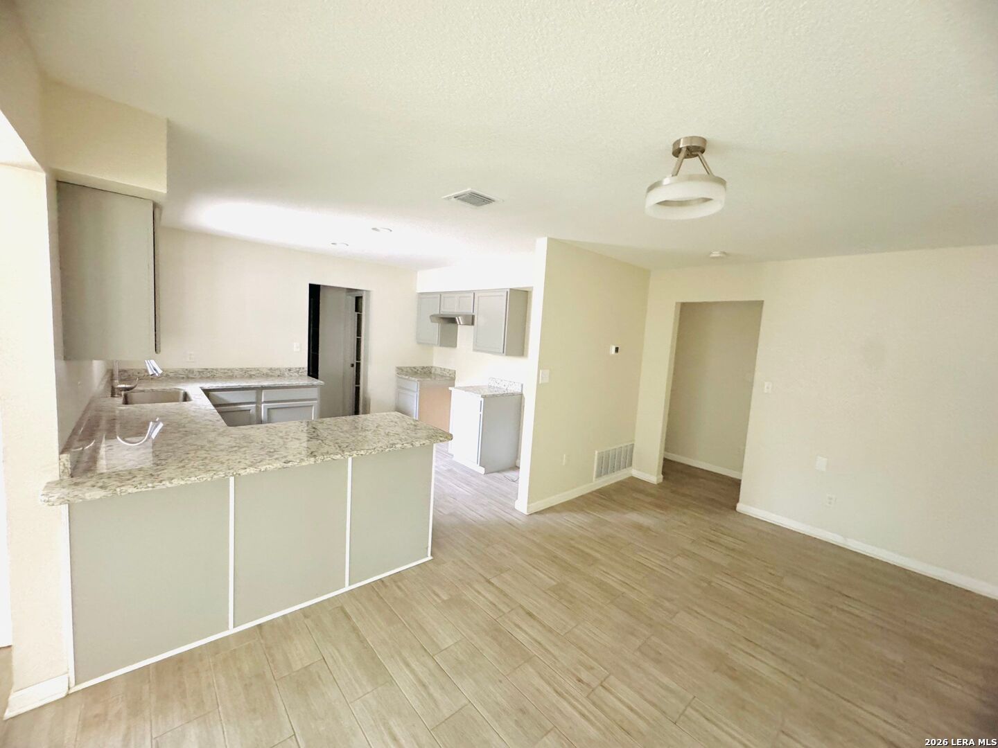 25 Sunrise Drive Pleasanton TX 78064
