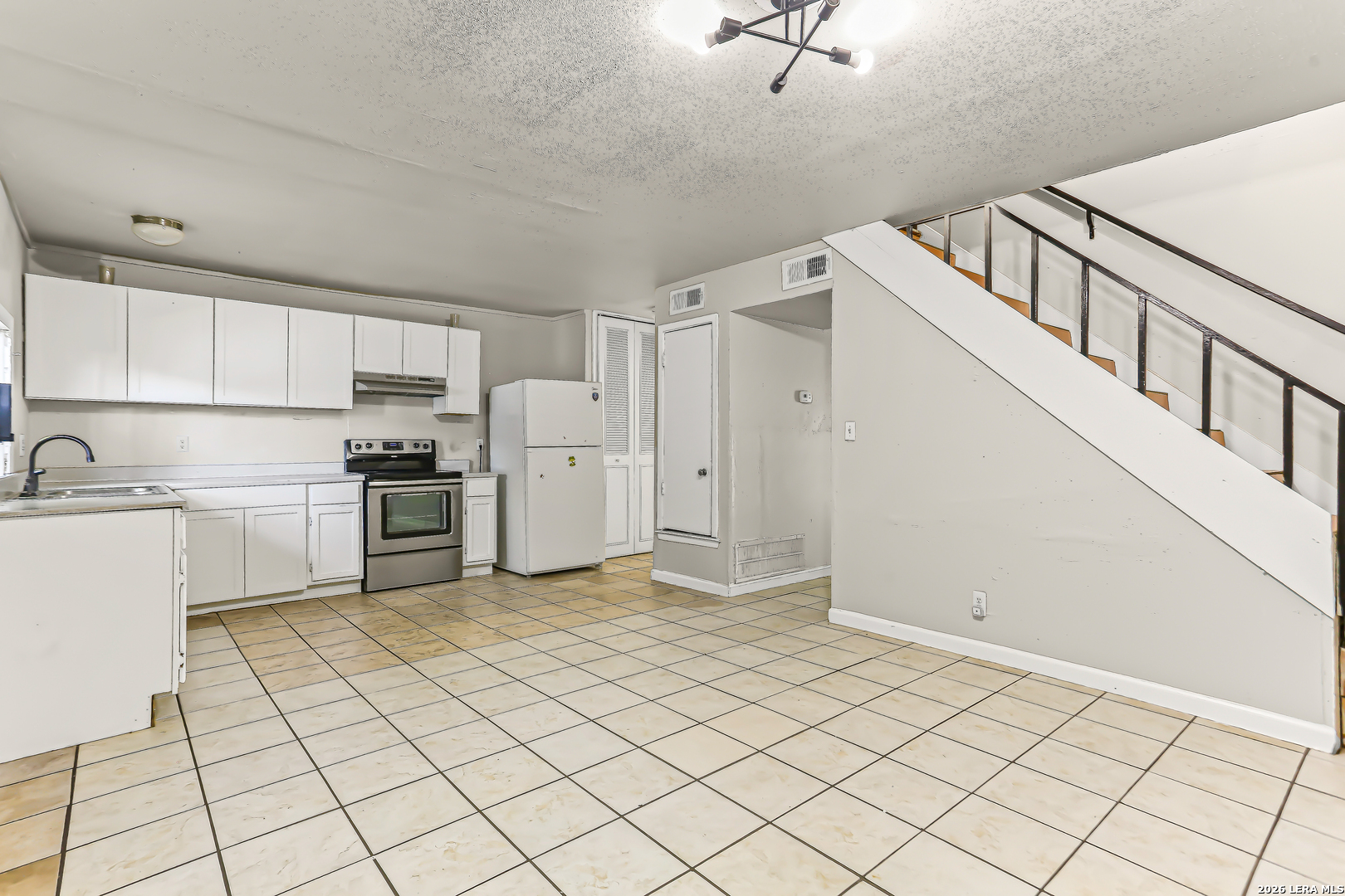 7013 Glen Mist San Antonio TX 78239