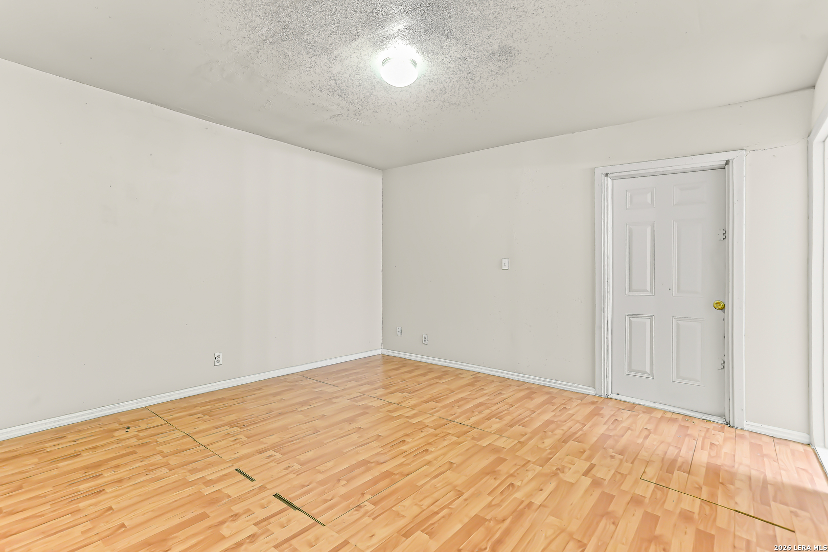 7013 Glen Mist San Antonio TX 78239