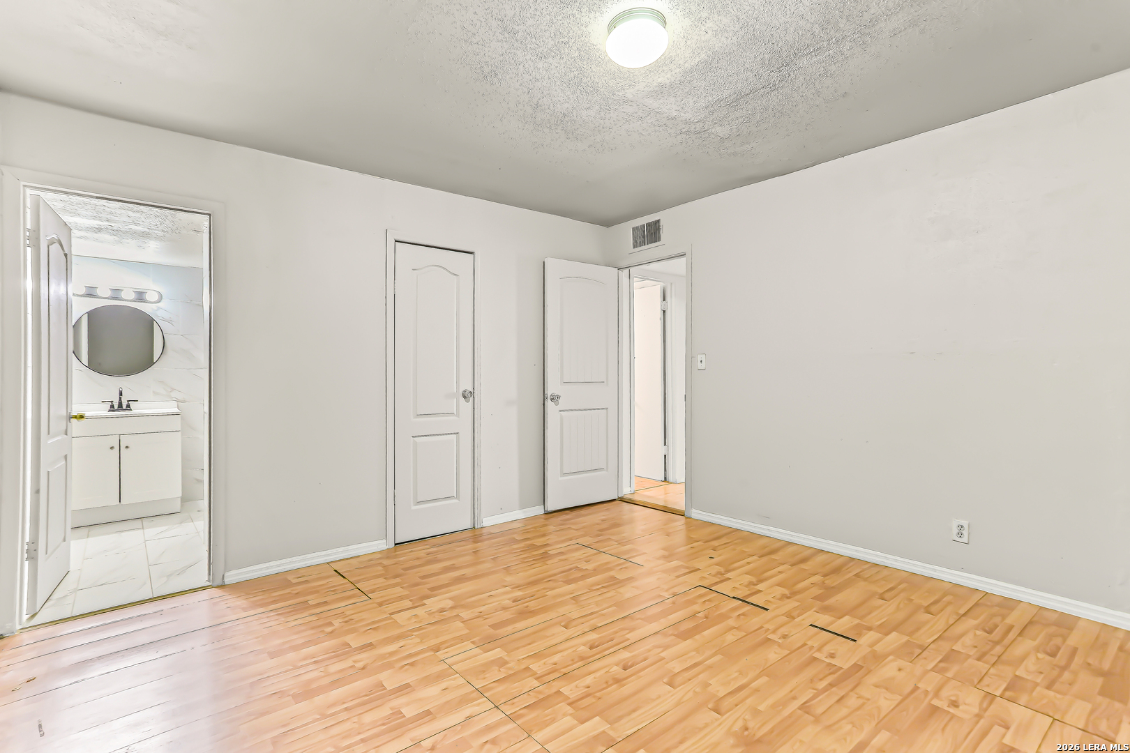 7013 Glen Mist San Antonio TX 78239