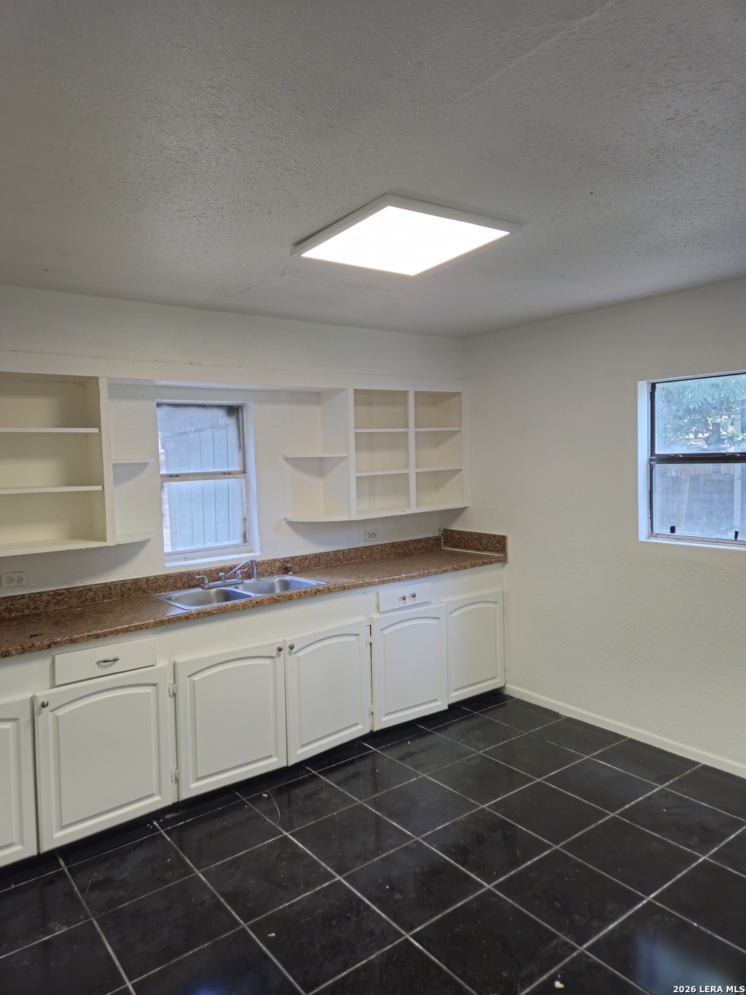 957 Crystal San Antonio TX 78211