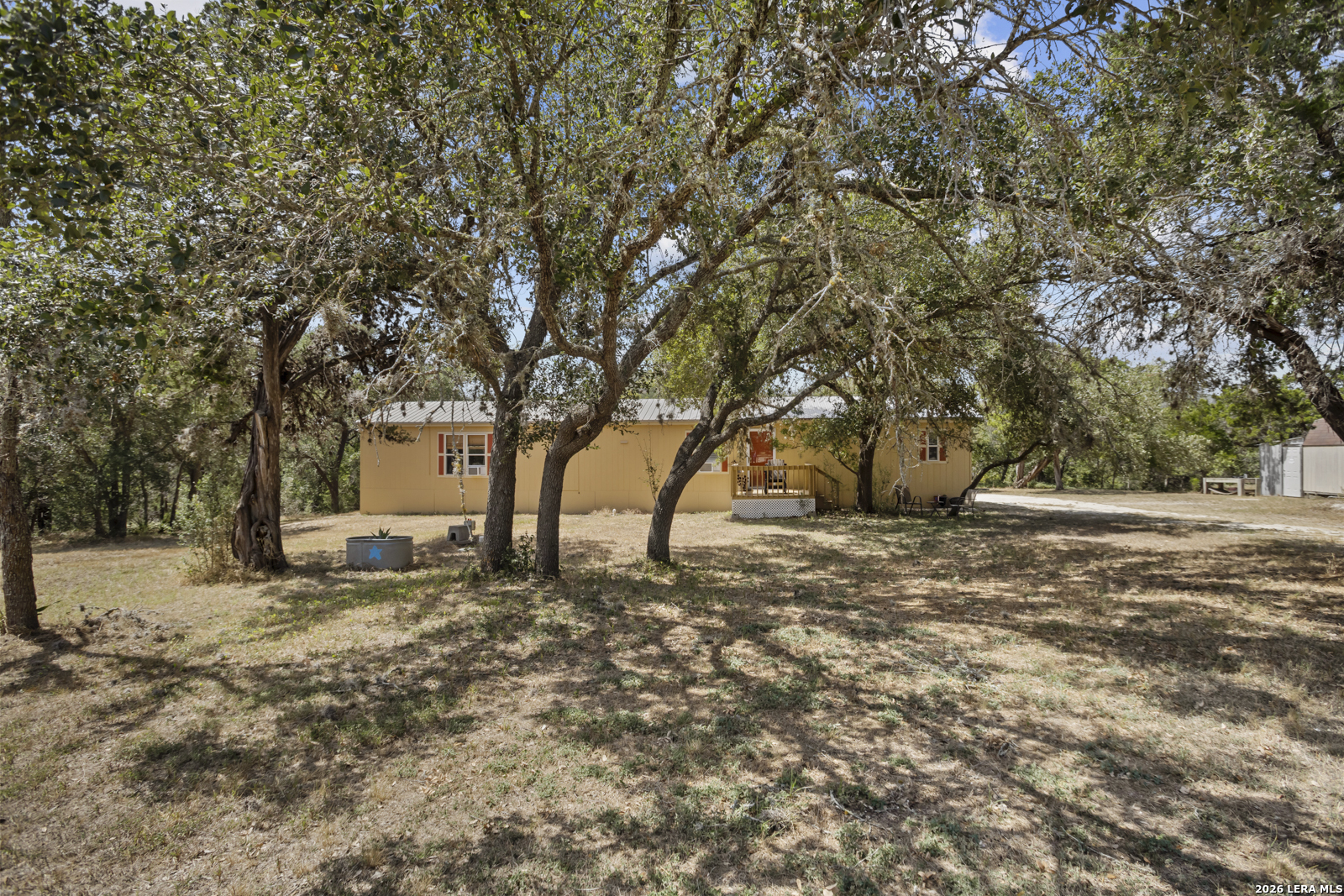 482 Center Lakehills TX 78063