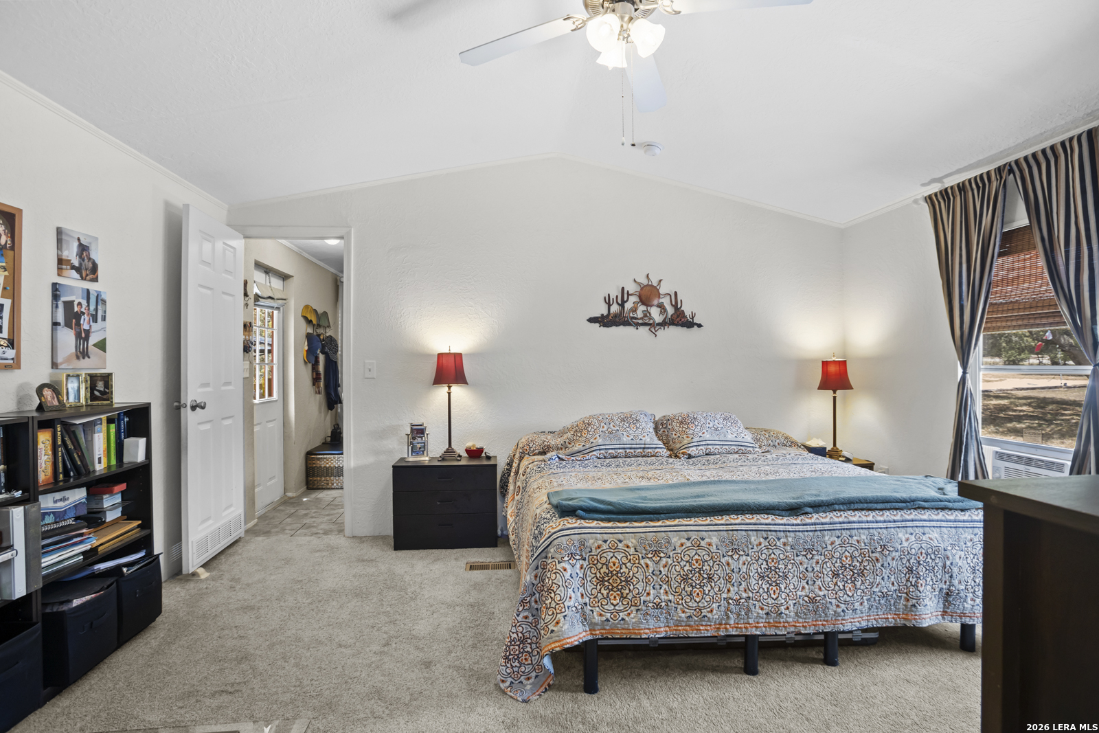 482 Center Lakehills TX 78063
