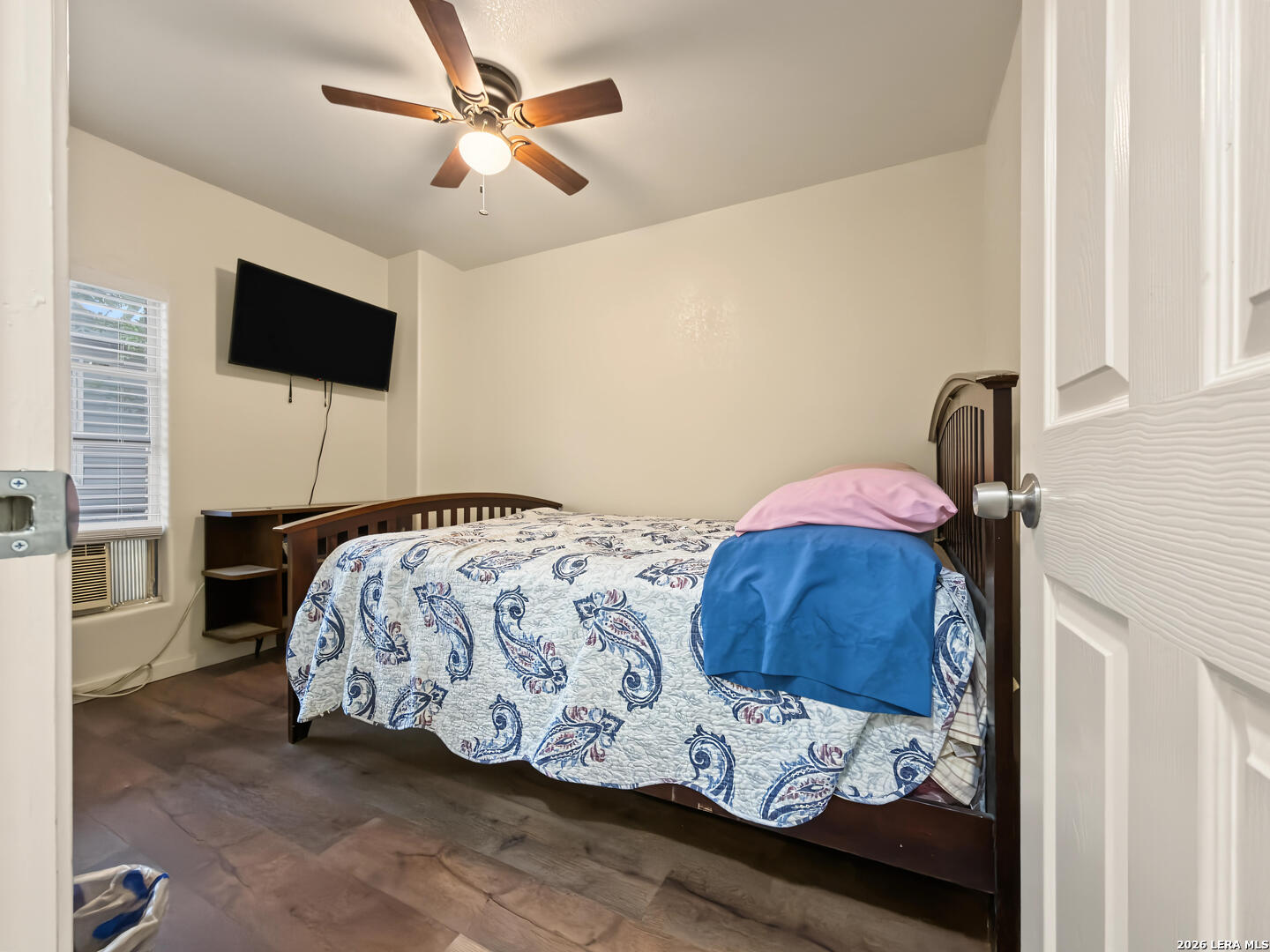 1306 1 /2 16th Street Hondo TX 78861