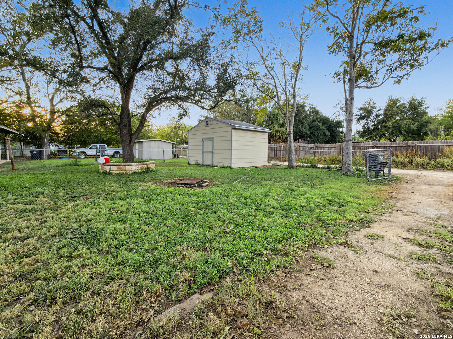 1306 1 /2 16th Street Hondo TX 78861