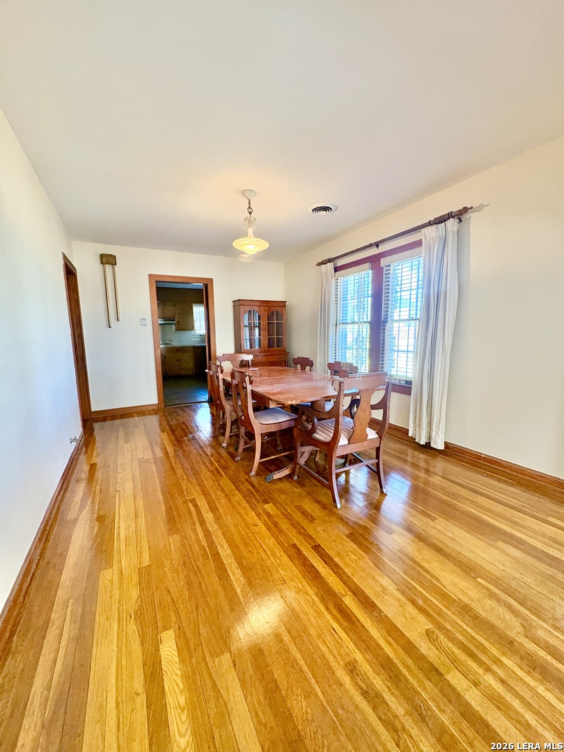 2106 Steves Avenue San Antonio TX 78210