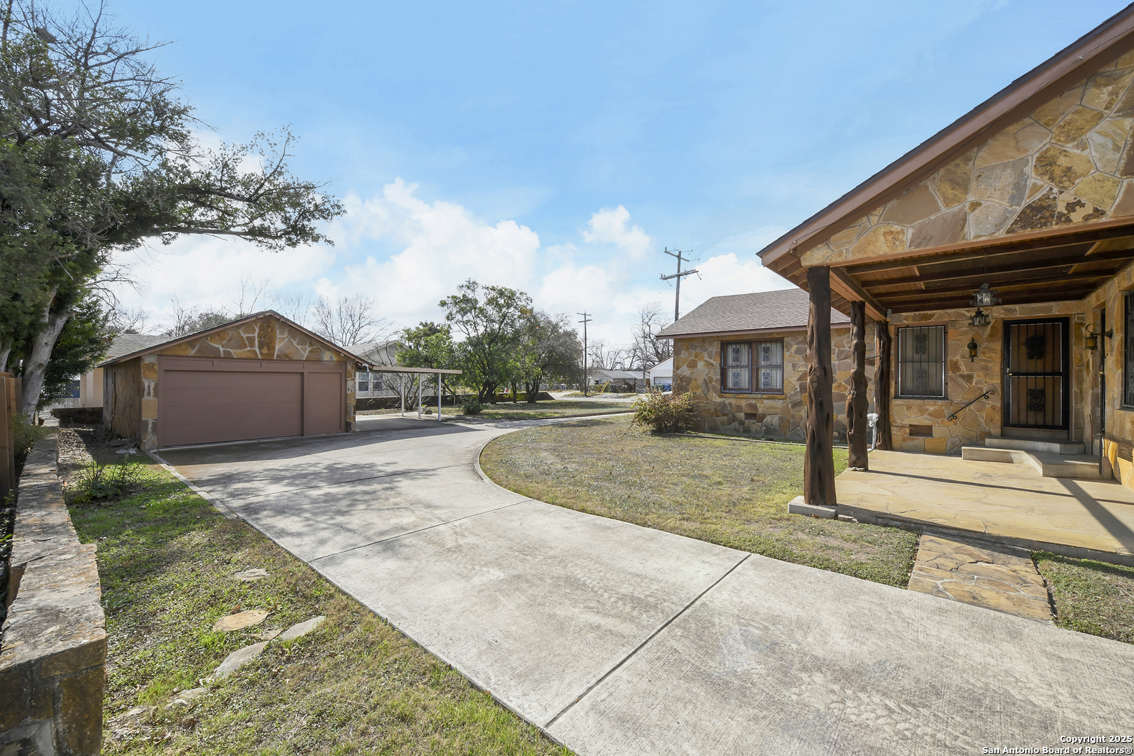 2106 Steves Avenue San Antonio TX 78210