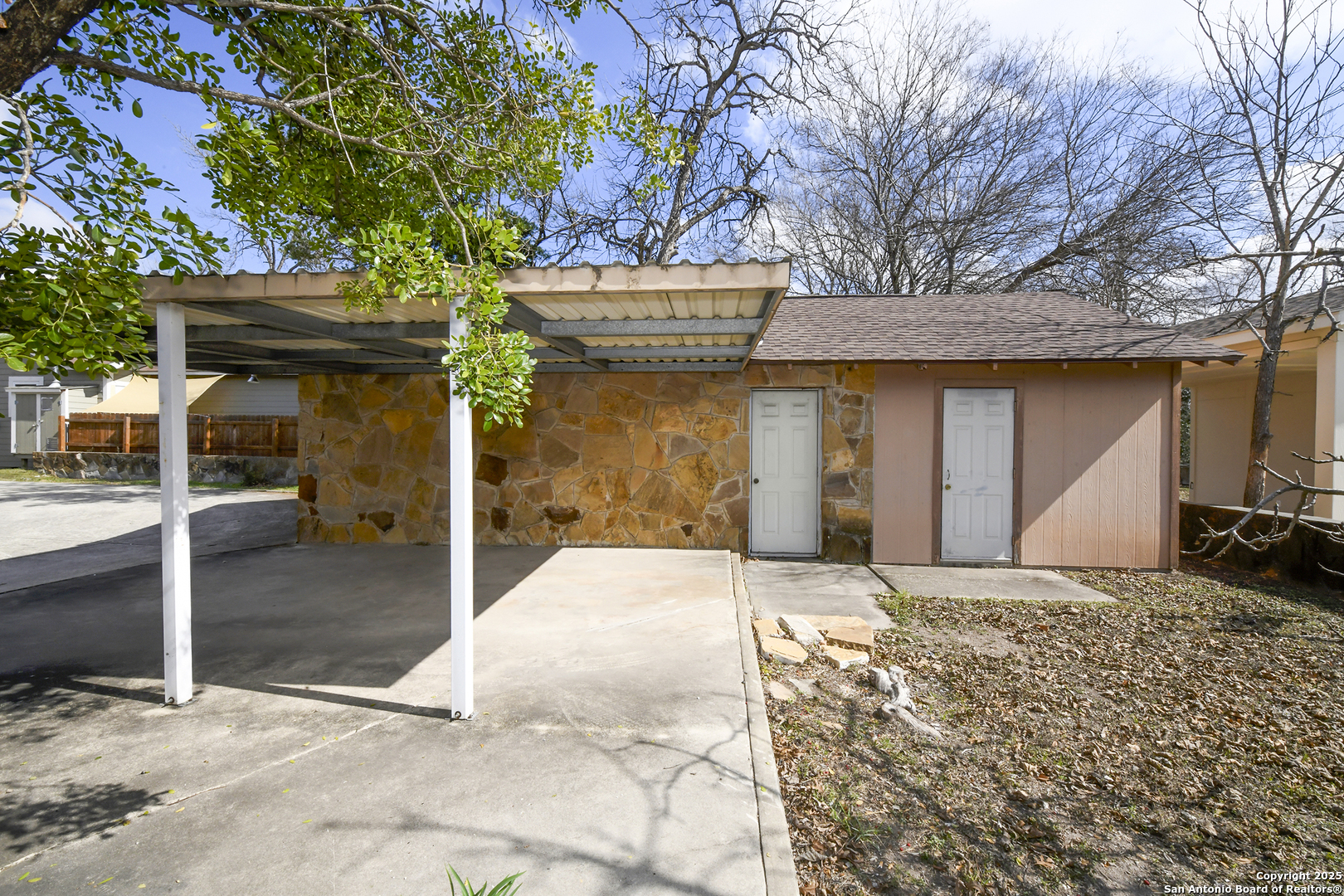 2106 Steves Avenue San Antonio TX 78210