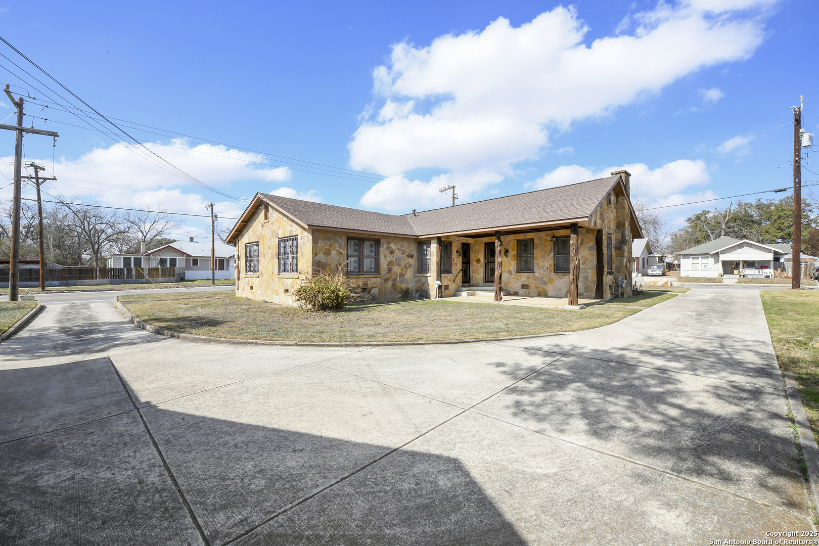 2106 Steves Avenue San Antonio TX 78210