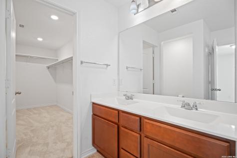 6814 Beltran Pass San Antonio TX 78252