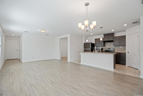 6814 Beltran Pass San Antonio TX 78252