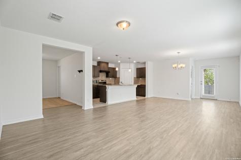 6814 Beltran Pass San Antonio TX 78252