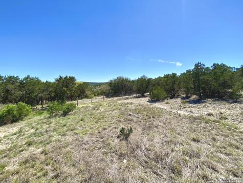 Lot 345 Pr 1747 Mico TX 78056