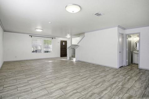 414 Spruce Breeze San Antonio TX 78245