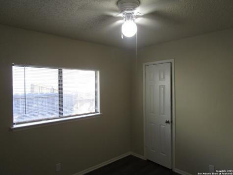 9839 Kelton San Antonio TX 78250
