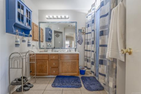 5330 Stormy Breeze San Antonio TX 78247