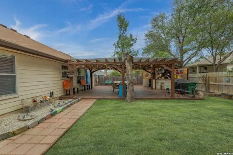 5330 Stormy Breeze San Antonio TX 78247