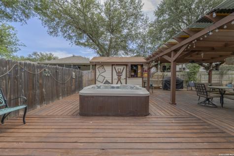 5330 Stormy Breeze San Antonio TX 78247