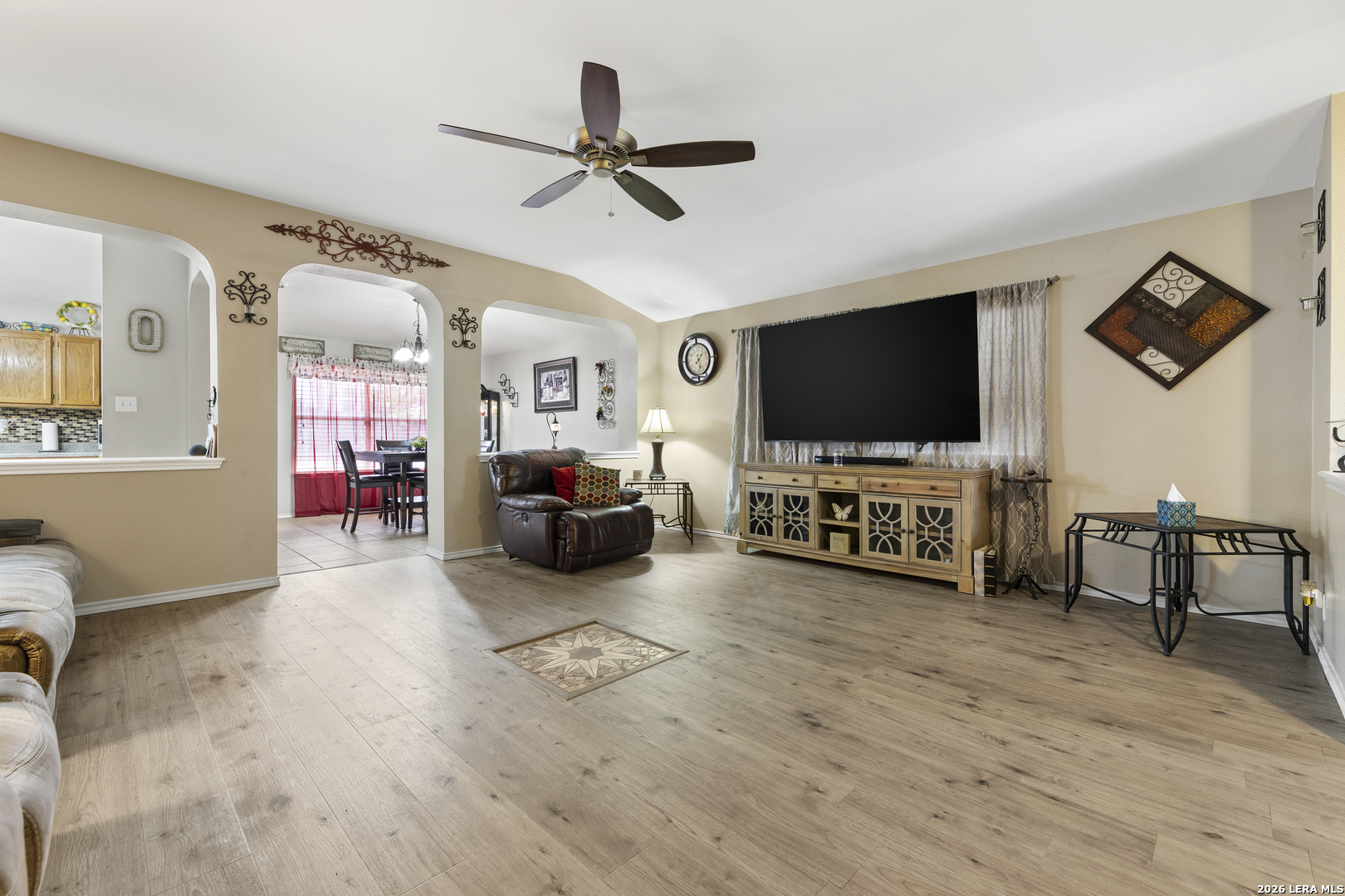 5330 Stormy Breeze San Antonio TX 78247