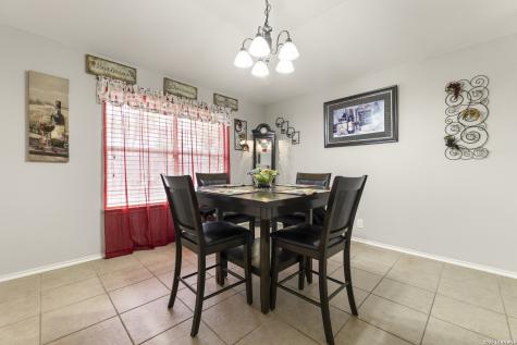 5330 Stormy Breeze San Antonio TX 78247