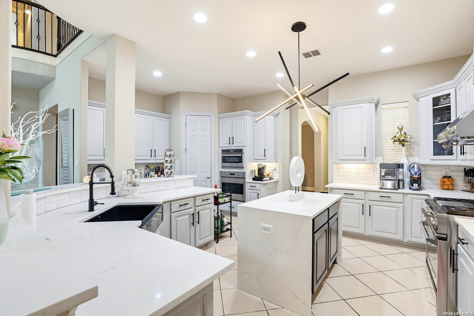 24714 Staffordshire San Antonio TX 78257