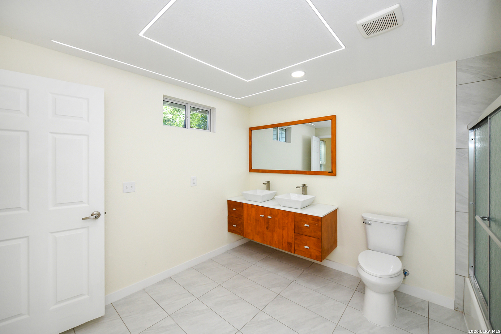 1326 W Lynwood San Antonio TX 78201