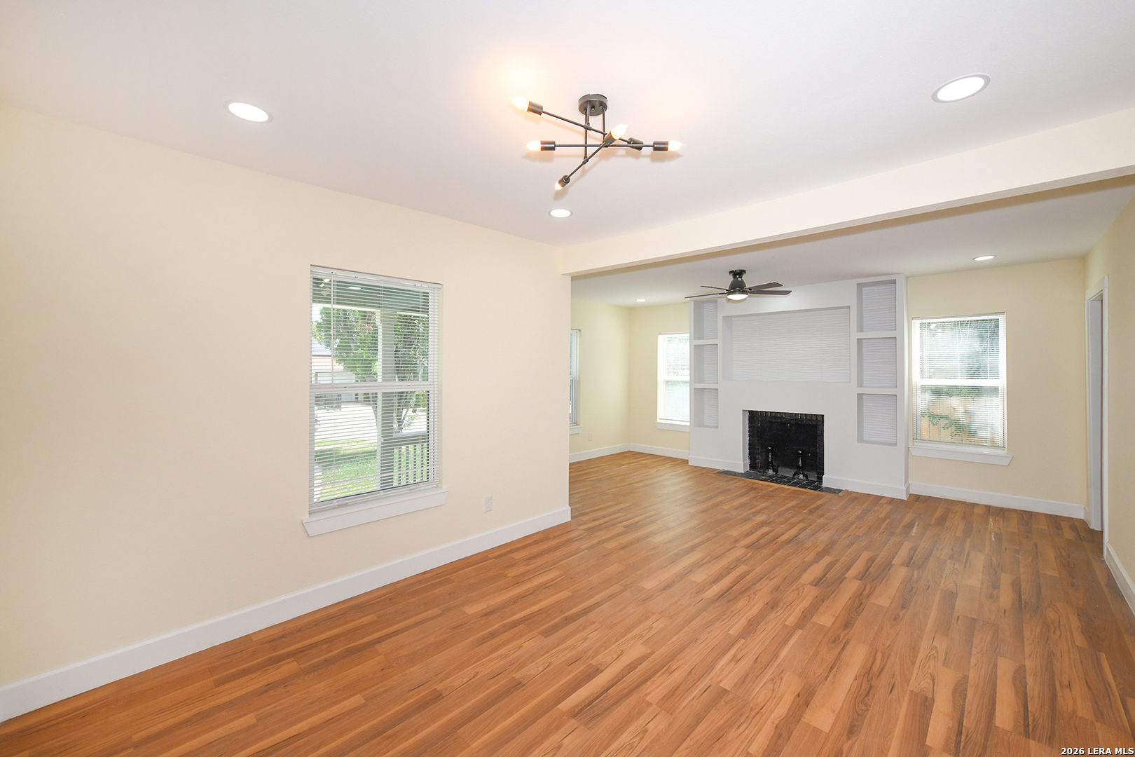 1326 W Lynwood San Antonio TX 78201