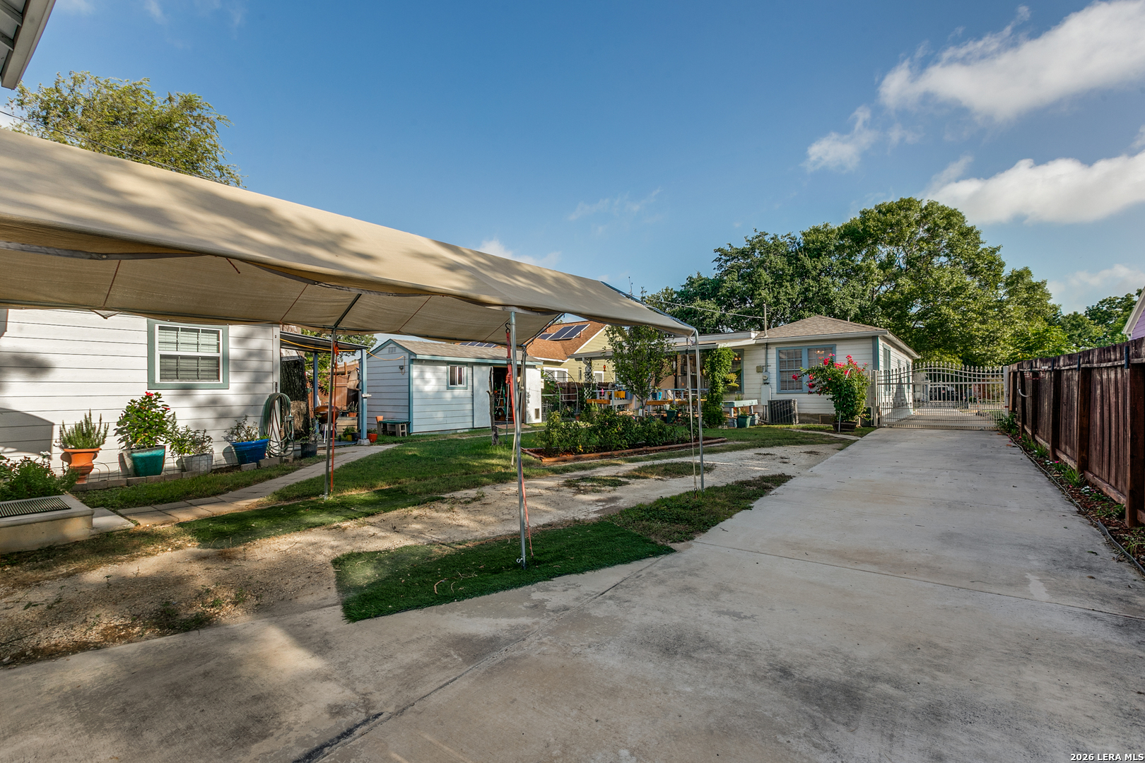 2218 W Magnolia Avenue San Antonio TX 78201