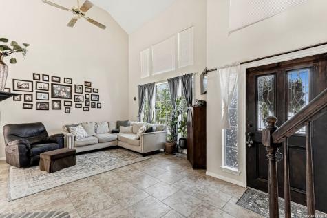 5126 Cabin Lake Drive San Antonio TX 78244