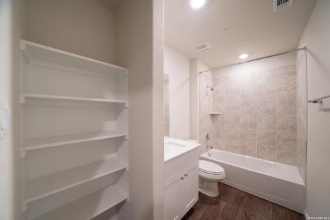5246 Scoria Trail San Antonio TX 78253