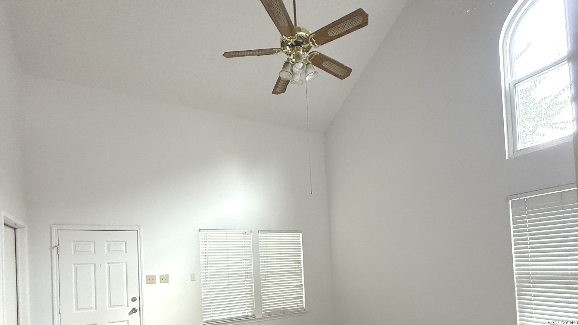 7335 Lazy Trail San Antonio TX 78250
