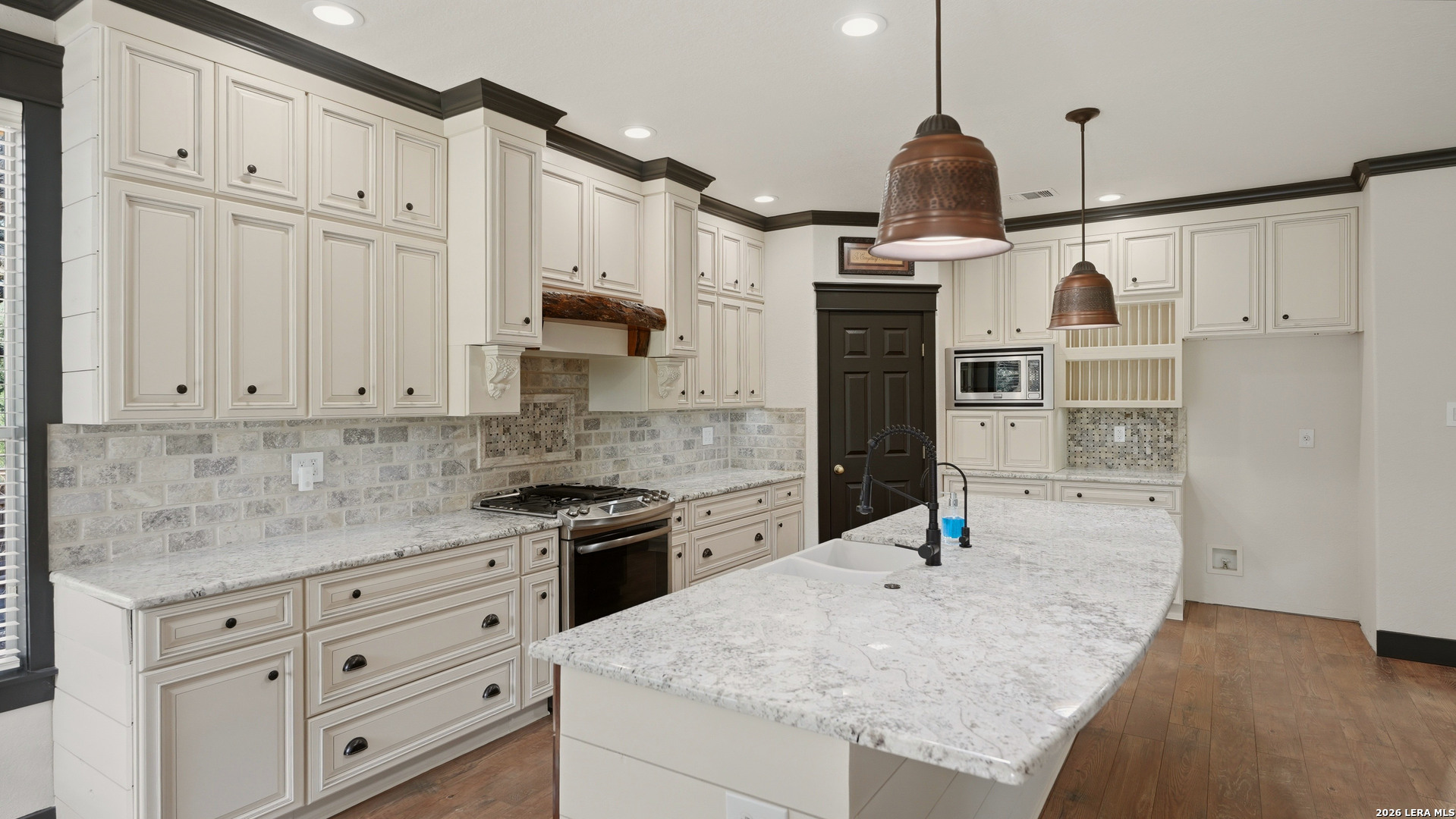 3299 Espada New Braunfels TX 78132