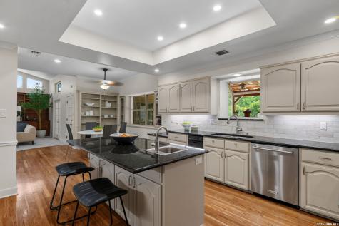 14007 Bluff Park Drive San Antonio TX 78216