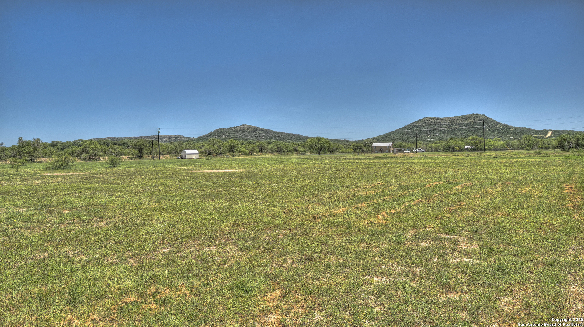 319 River Tree Leakey TX 78873