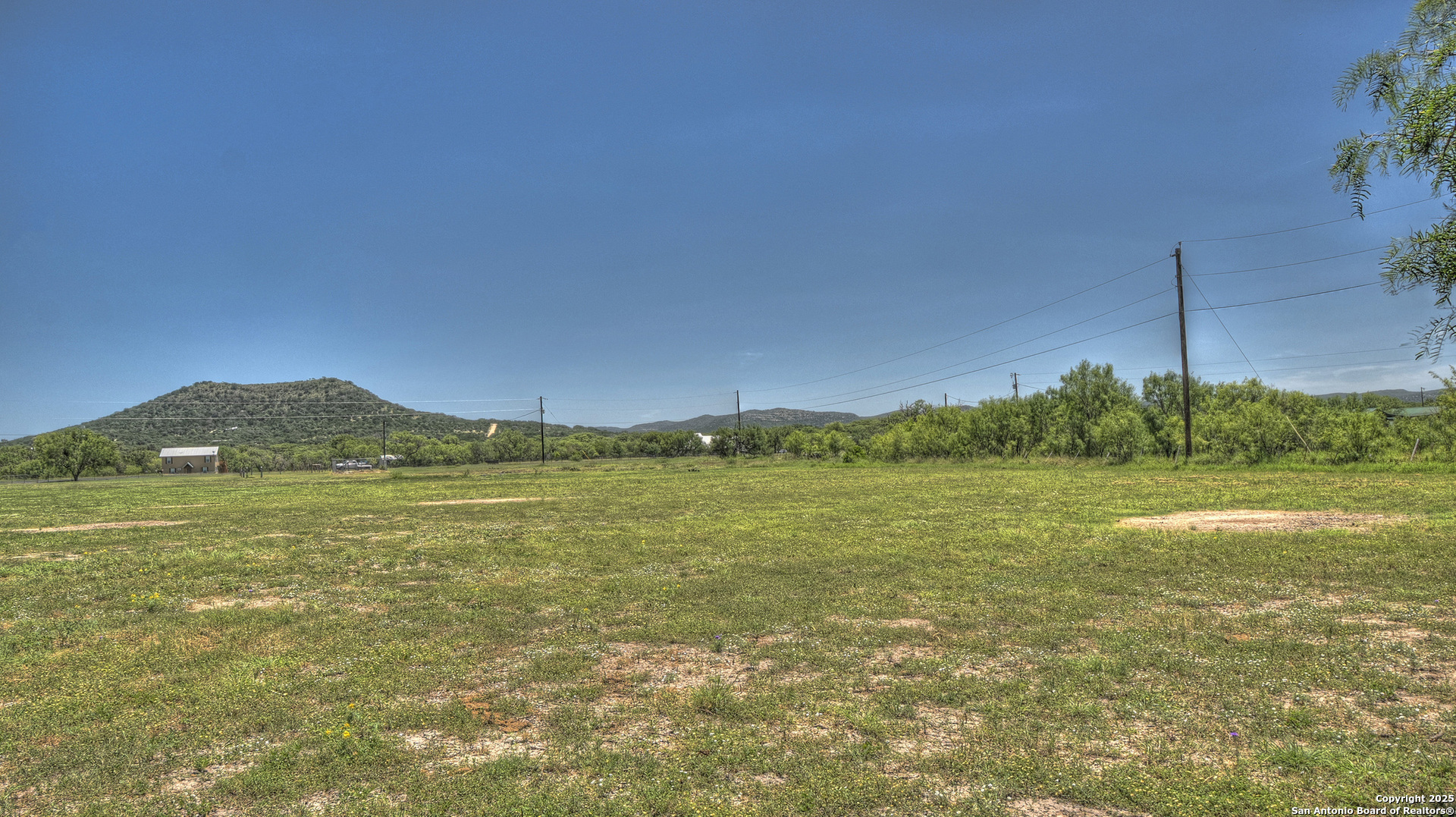 319 River Tree Leakey TX 78873