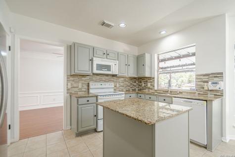 10449 Trailway Oak San Antonio TX 78240